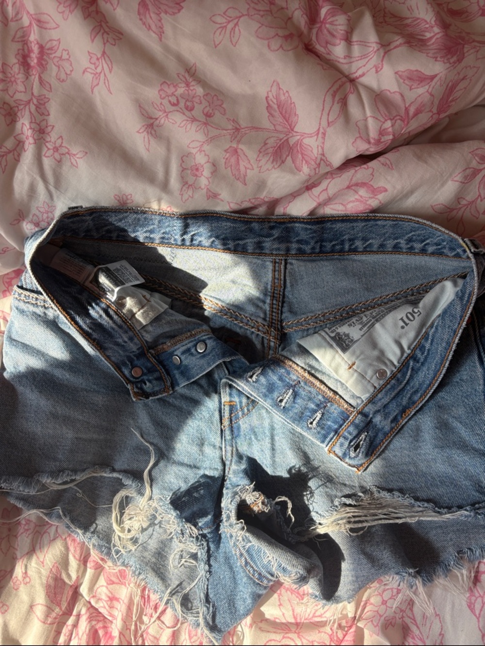 Levi 501 Jean Shorts Midwash